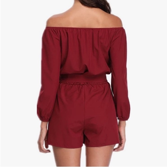 Miss Molly Off the Shoulder Romper - Picture 2 of 9
